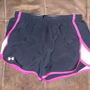 Black under armour woman’s shorts